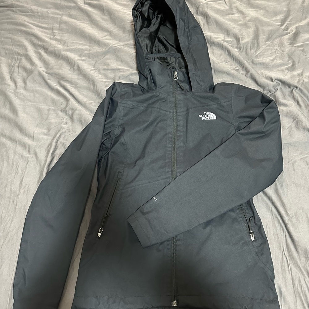 New The North Face Resolve Plus Shell Jacket Wome… - image 1
